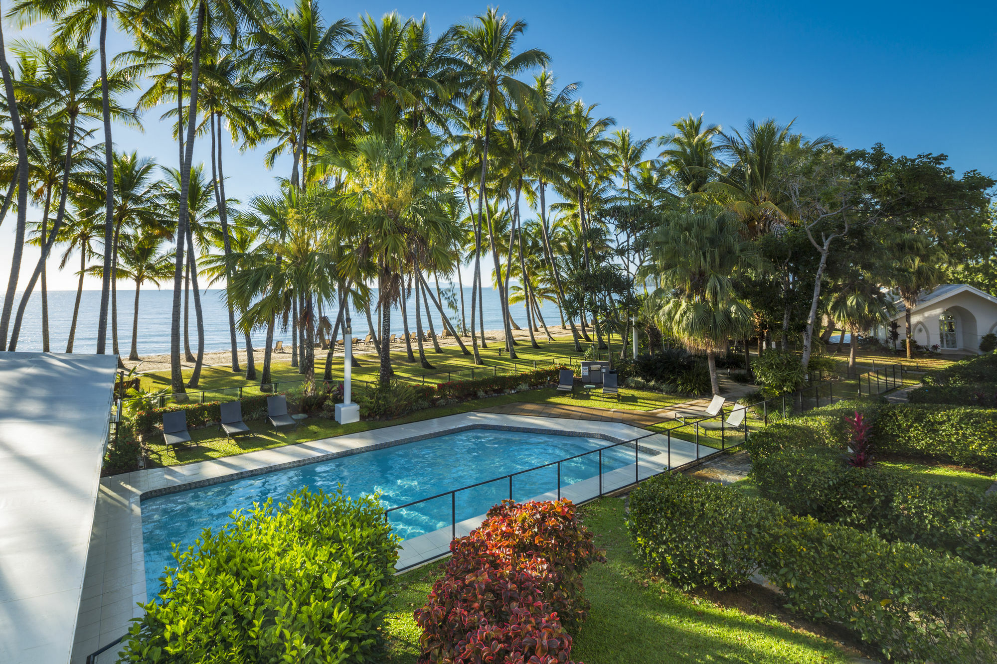 Alamanda Palm Cove By Lancemore Exterior photo